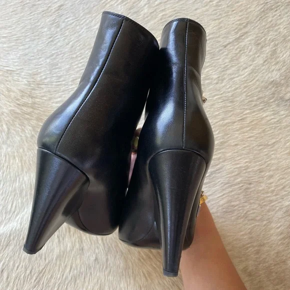 Saint Laurent Niki Boots - Picture 10 of 12